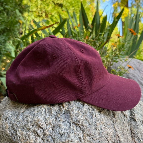 The Classic Maroon Cotton Cap - Picture 4 of 5